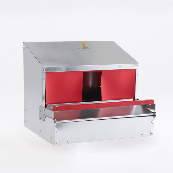 HenGear 24" Galvanized Rollout Nest Box - 20 Hens Premium