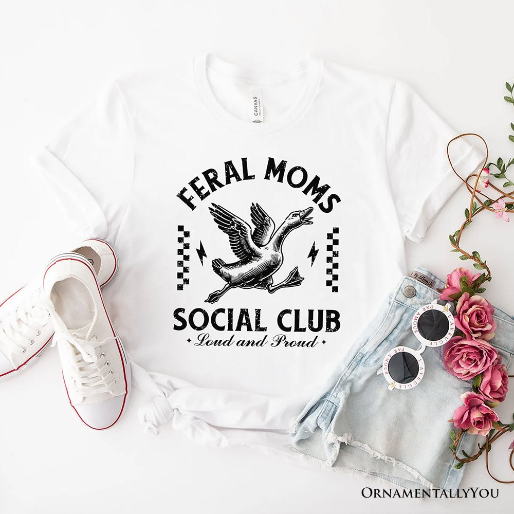 Camiseta de ganso del Club Social de Mamás Salvajes, divertida camiseta blanca y natural para mamás ruidosas y orgullosas.