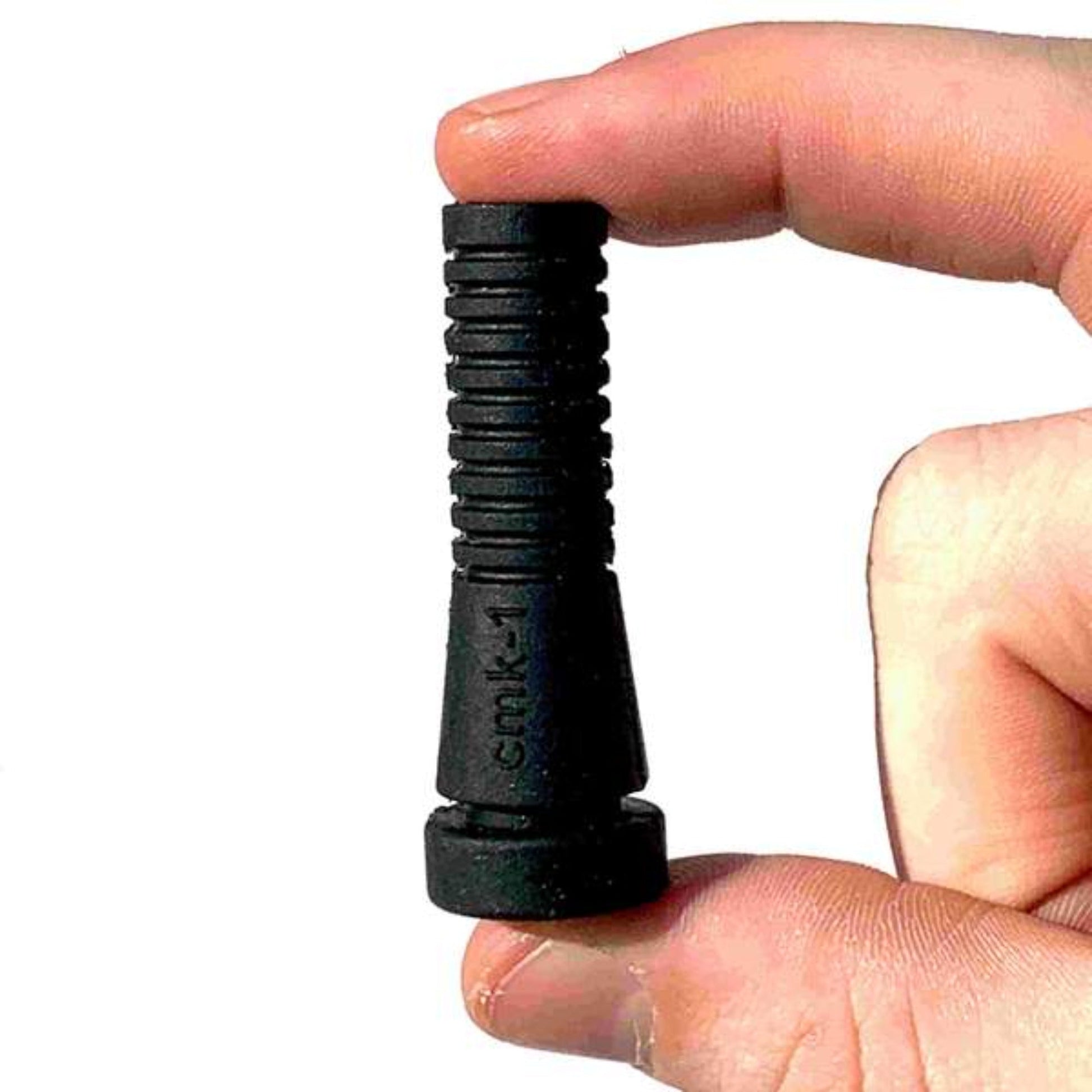 Cimuka wet plucking machine with 216 rubber fingers, ABS plastic drum, and 100W motor for efficient quail processing.