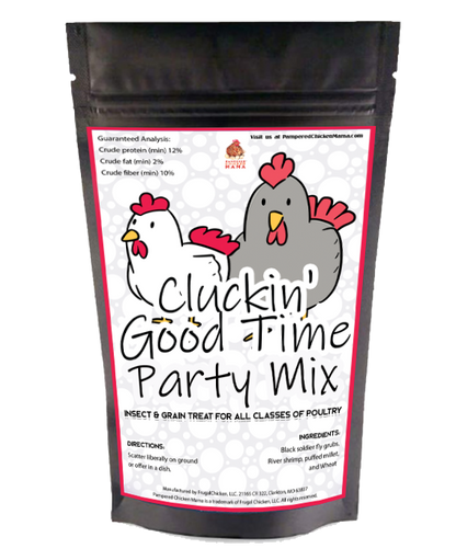 Protein-rich chicken foraging treat with black soldier fly larvae, 4 pounds, by Dahlia Pets.