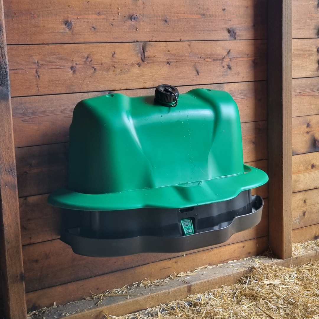 Wise Mountable Drinker – 3 Gallon Poultry & Game Waterer