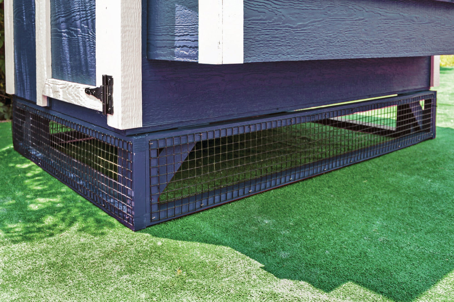 Paneles de alambre grandes para gallinero - Estructura de madera tratada a presión